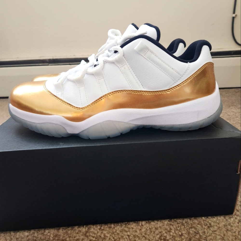 Jordan 11s Retro Low
